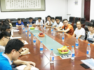 世界杯官网召开2016届毕业研究生代表座谈会