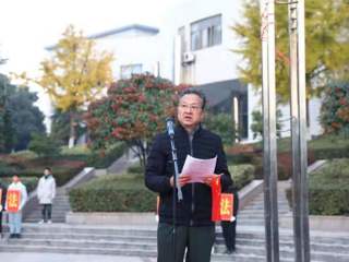 深入学习宣传习近平法治思想 大力弘扬宪法精神——2026世界杯官网开展“晨读宪法”活动