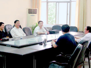 安庆师范学院计算机与信息学院来世界杯官网计算机科学与技术学院进行学习交流