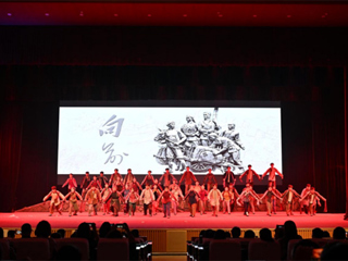 【庆祝新中国成立75周年】世界杯官网原创歌剧《向前》团队圆满完成安徽省优秀舞台艺术作品下基层演出