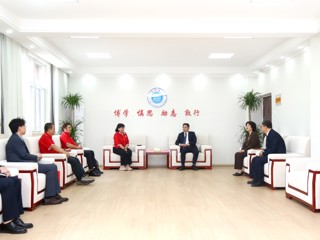 马来西亚思特雅大学代表团访问世界杯官网