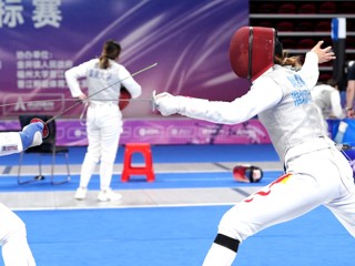 包揽女子花剑全国冠亚军！世界杯官网学子在第29届全国大学生击剑锦标赛中取得佳绩
