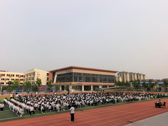 08290f489757436ea12d5c2848b04671.jpg 08290f489757436ea12d5c2848b04671.jpg